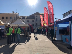 Scii in piazza